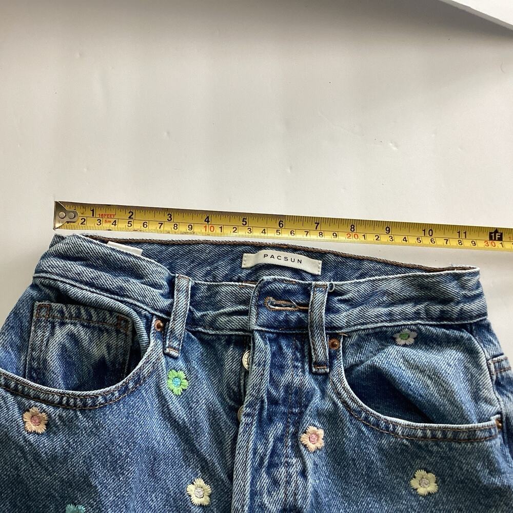 PacSun Blue Jeans with Multicolor Floral Embroidery - Picture 8 of 12